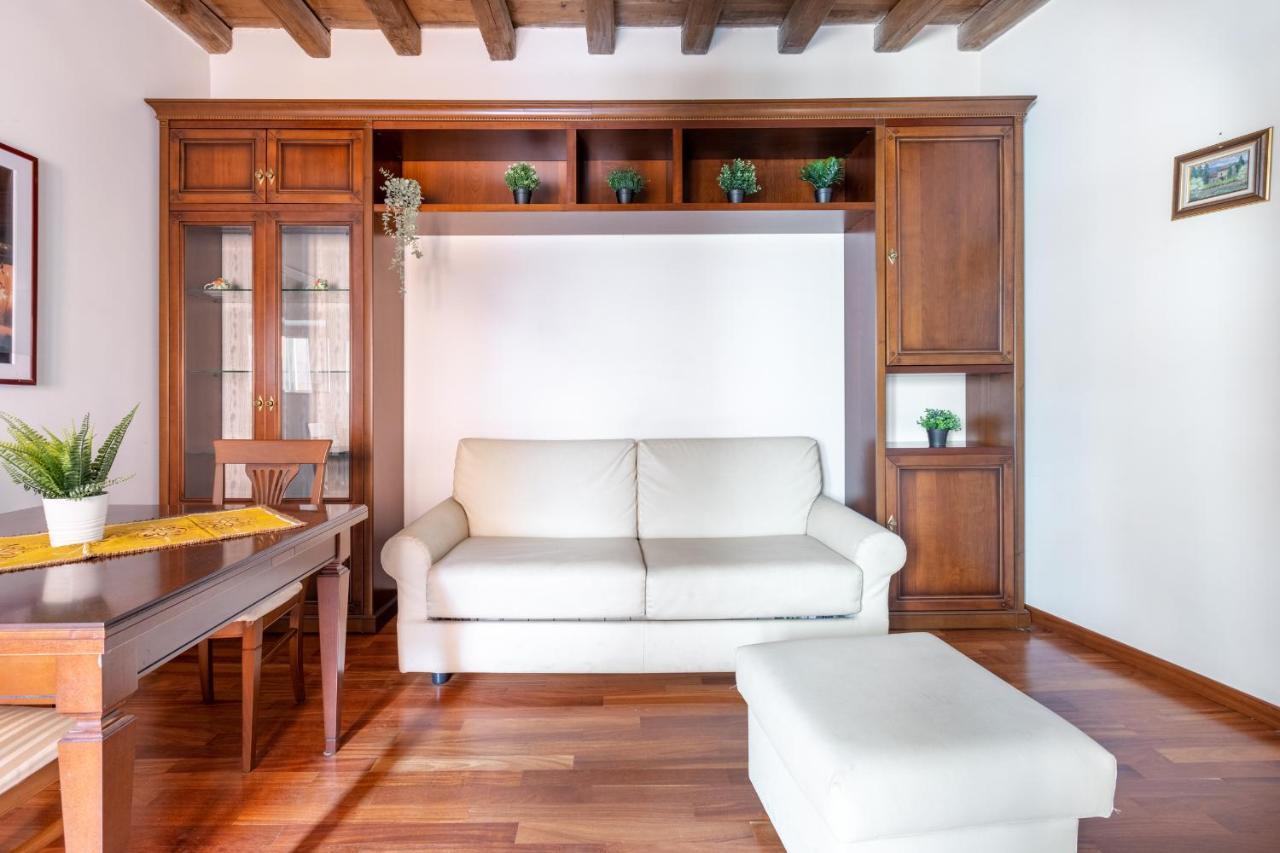 Apartamento [piazza Del Popolo 5 Stelle ] Elegante
